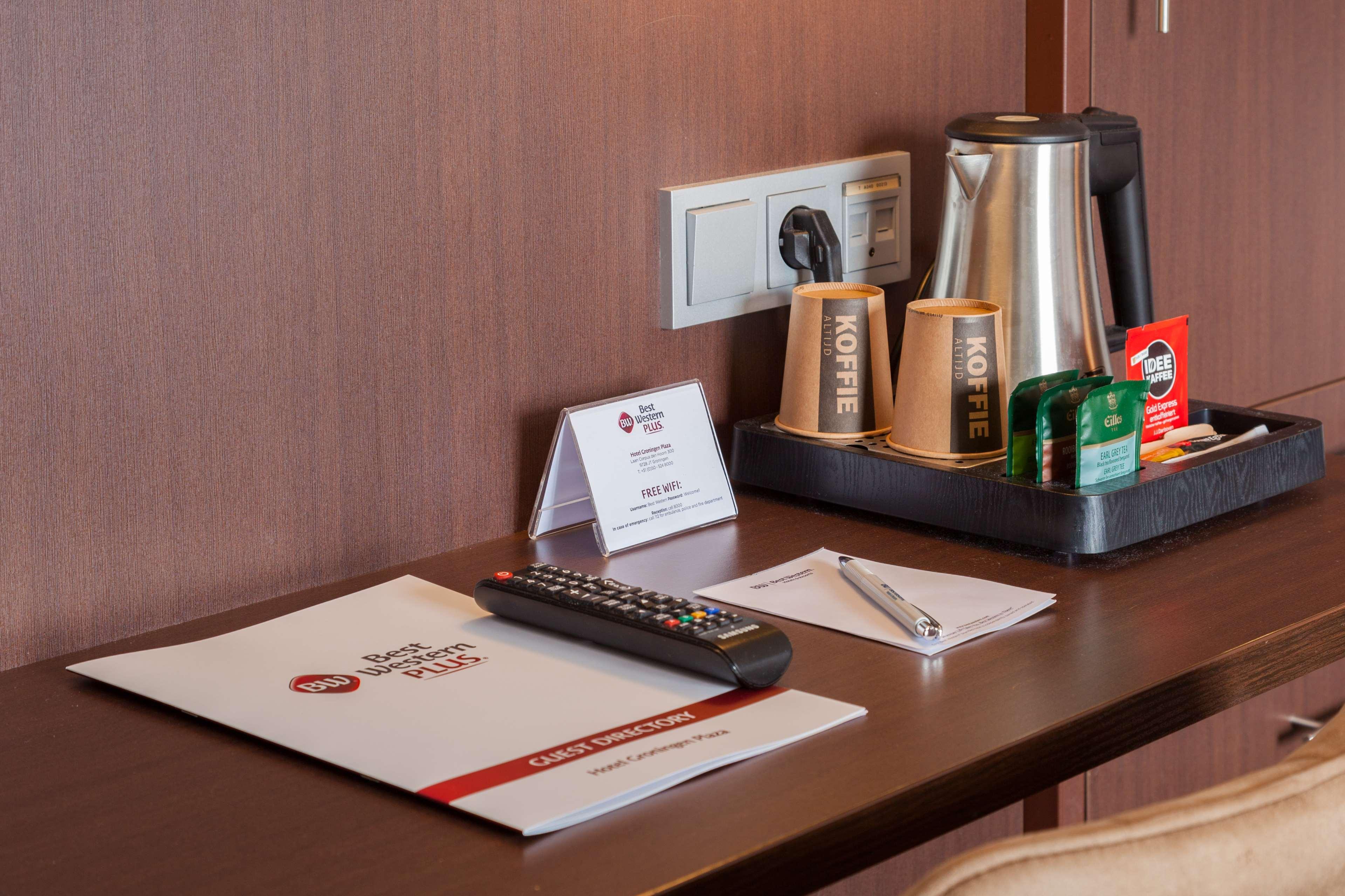 Best Western Plus Flatonia Inn Экстерьер фото